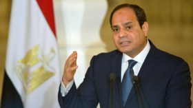 هل تبيع مصر قناة السويس مقابل تريليون دولار؟.. السيسي يُجيب (فيديو)