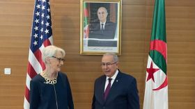 مسؤولة أمريكية تشيد بدور الجزائر في حل النزاعات الإقليمية