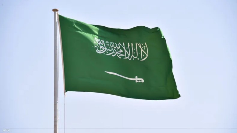 رويترز: السعودية تتّجه لاستئناف علاقاتها الدبلوماسية مع سوريا