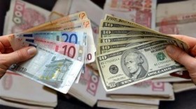 هذه نسبة زيادة قيمة الدينار الجزائري أمام الدولار والأورو عام 2022