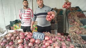 تجار يبادرون لكسر الأسعار في رمضان