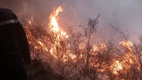 إخماد حريق في تيكجدة