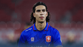 إدارة تفينتي الهولندي تستقر على بيع زروقي هذا الصيف