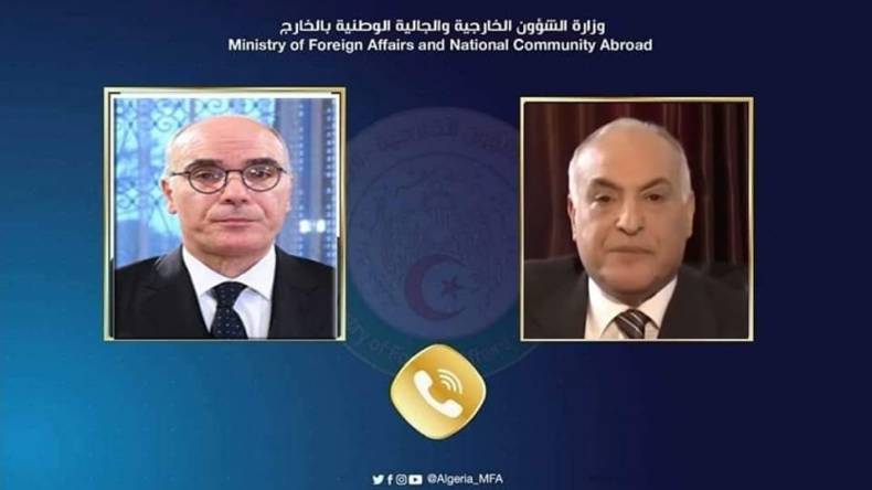 أحمد عطّاف يتلقى مكالمة هاتفية من نظيريه التونسي والموريتاني