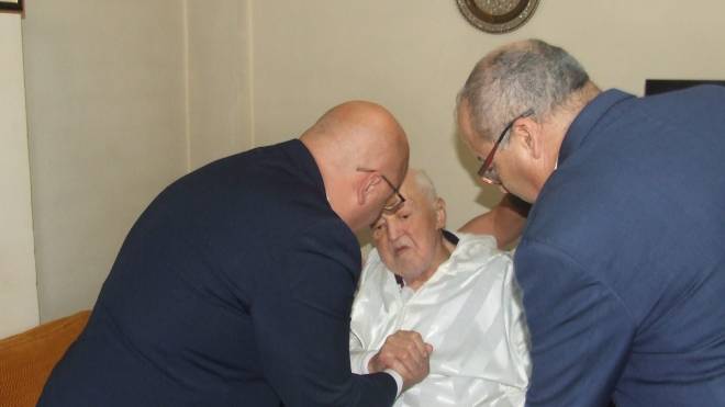 وزيران في بيت المجاهد المدني حوّاس (صور)