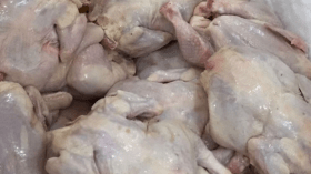 مداهمة “مستودع سرّي” لبيع اللحوم والأحشاء الفاسدة في العاصمة