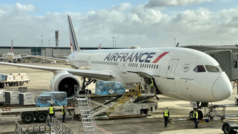 France: De nouvelles annulations de vols prévues à Orly