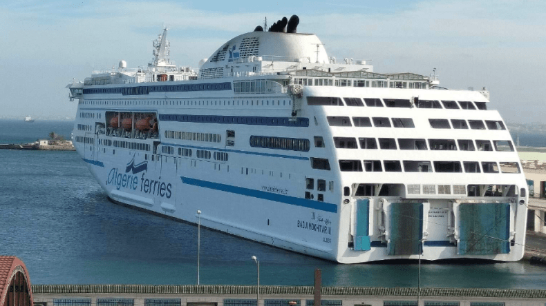 تغيير في مواعيد الرحلات البحرية نحو مارسيليا بسبب الإضراب