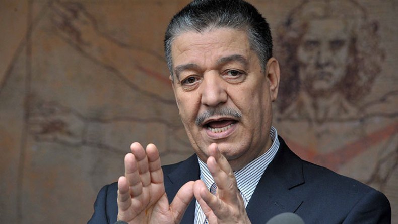 هيئة الدفاع: رسالة كيدية فجرت قضية الوزير بوضياف