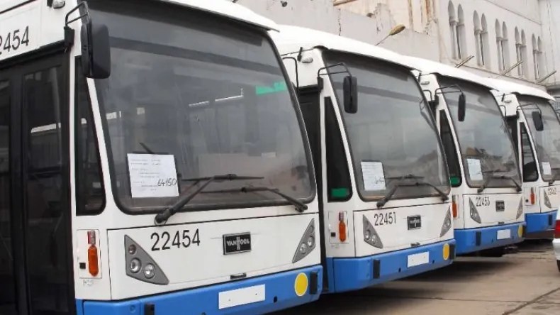 ETUSA: 27 bus incendiés en moins de 9 mois, une enquête est ouverte