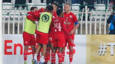 LDC: le CRB enfonce le Zamalek et file pour les quarts