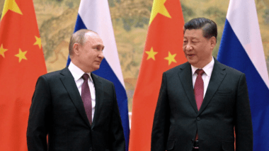 Après avoir réconcilié Riyad et Téhéran, Xi Jinping reçu à Moscou