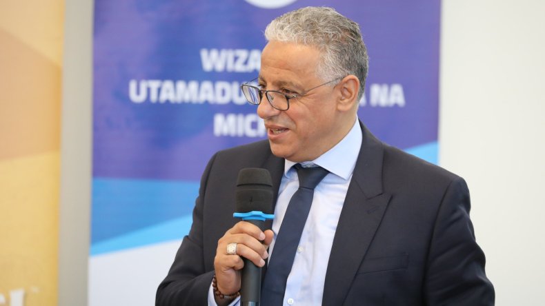 لقجع عاقب عمروش لاستهداف الجزائر والسيطرة على تنزانيا