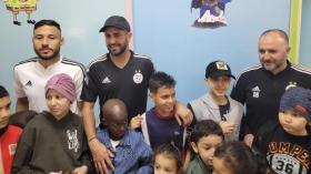 “الخضر” يتعاطفون مع أطفال مستشفى باب الوادي