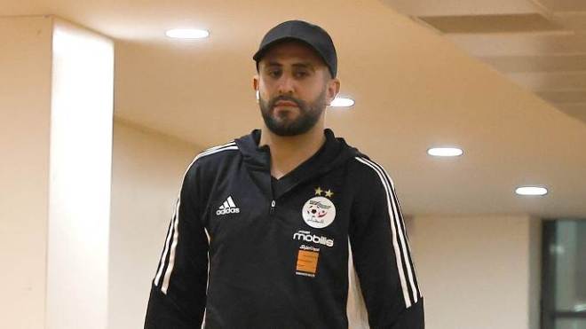 محرز يُلمّح إلى اعتزاله الدولي في هذا التاريخ