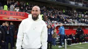 مدرب نيس: على فرنسا الاقتداء بِبريطانيا بِخصوص شهر رمضان