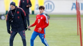 دولي جزائري يتدرّب لِأوّل مرّة مع أكابر البايرن