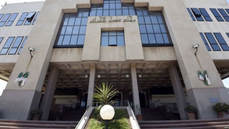 رفض الإفراج عن الرئيس المدير العام لمجمع “إيمتال” ومن معه