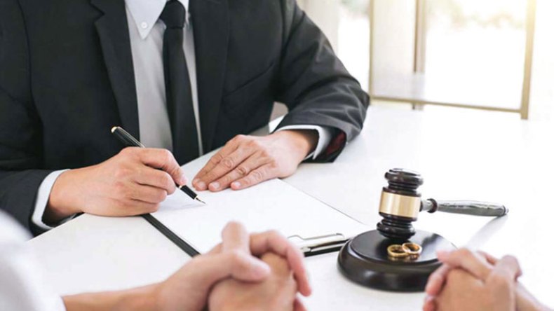 الجزائر تستعين بالتجربة الماليزية لمواجهة تسونامي الطلاق