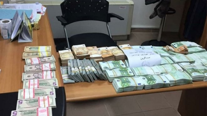التطبيقات الجديدة تثبت نجاعتها في كبح التهريب وتحويل العملة