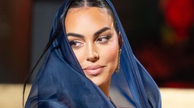 جورجينا عن علاقتها برونالدو: أمام الله نحن متزوجان وهو يحمينا ويبقينا سويا!