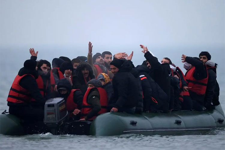 Algerian Security Services Arrest Members of an International Migrant Smuggling Network