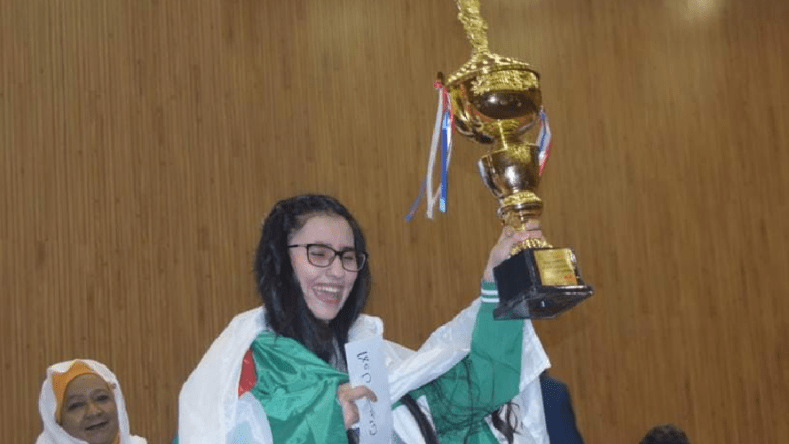 الجزائرية لينا نصر تتوج بلقب بطولة العرب للشطرنج