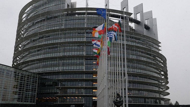 20 نائبا إسبانيا في قلب فضيحة فساد ثانية بالبرلمان الأوروبي