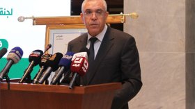 وزير العدل يؤكد التعاون الدولي لمكافحة الإجرام البيئي