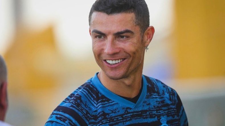 هذا ما حدث للاعب برازيلي بعد إتباعه النظام الغذائي لرونالدو