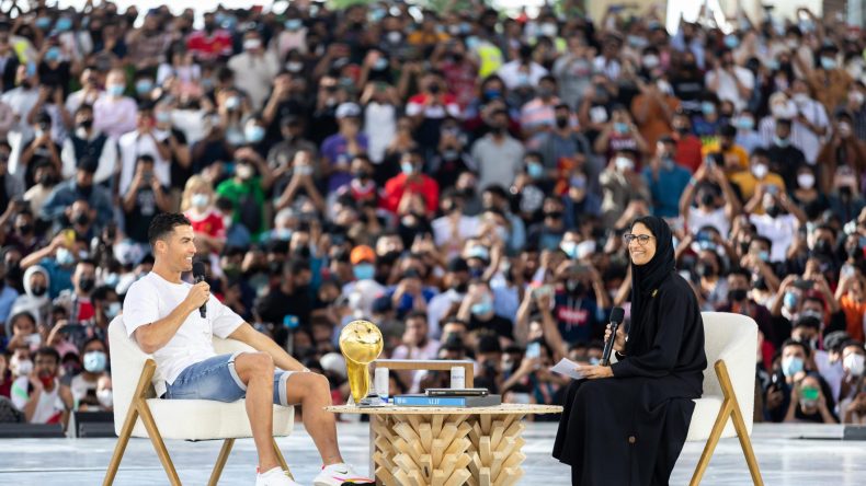 أحب الإسلام.. تصريحات منسوبة لرونالدو تحدث ضجة عبر الشبكات