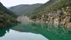 زلزال تركيا يتسبّب في تشكّل بحيرة مائية جديدة (صور)