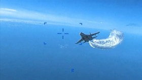 البنتاغون ينشر فيديو إسقاط مقاتلة روسية لمسيّرة أمريكية