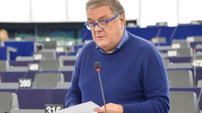 محاضر التحقيق مع بانزيري.. حقائب أموال ورحلات باهضة نحو المغرب