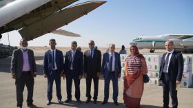 الجزائر ترسل 96 طنا من المساعدات الغذائية إلى موريتانيا