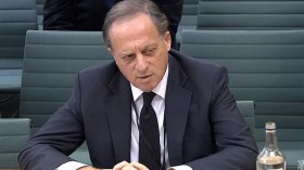 Royaume-Uni: Le président de la BBC, Richard Sharp, annonce sa démission