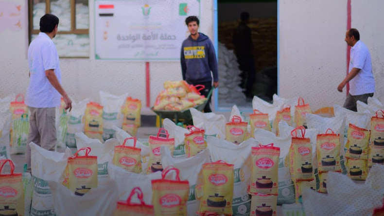 بشعار “أمة واحدة”.. جمعية البركة توزع إعانات رمضانية في الجزائر وفي 30 دولة