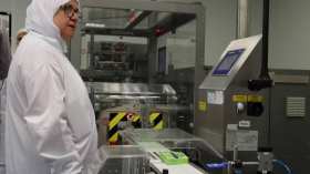 وزارة الصناعة والإنتاج الصيدلاني توجه تعليمة للمؤسسات الصيدلانية