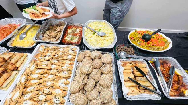 افطار جماعي يجمع المسلمين بمدينة دلاس الامريكية