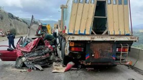 Bouira: Un mort dans une collision entre un camion et une voiture