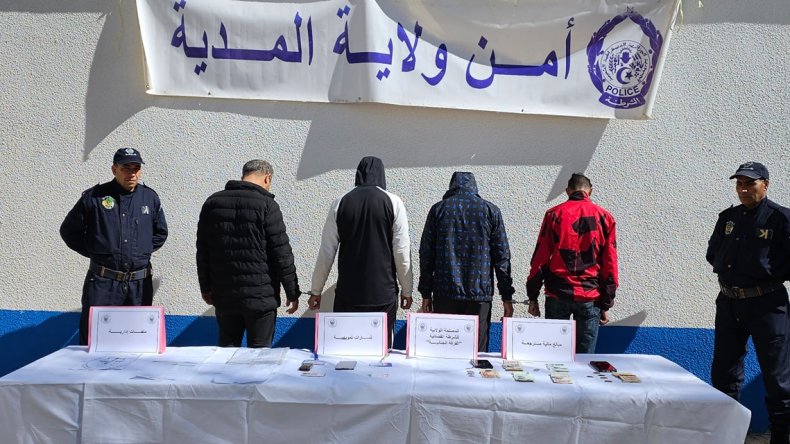 توقيف 4 أشخاص يجمعون التبرعات دون رخصة بملفات طبية وهمية