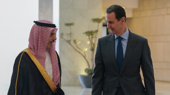الرئيس السوري يستقبل وزير خارجية السعودية.. وهذا ما دار بينهما
