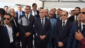 شرفة: عنابة ستكون قطبا “بامتياز” في مجال النقل الجوي بشرق الجزائر