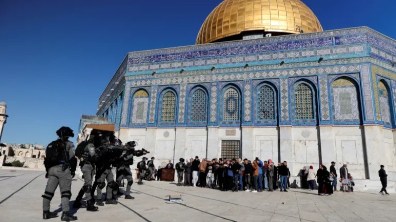 مغاربة يطالبون بإلغاء اتفاقية التطبيع مع الاحتلال الإسرائيلي