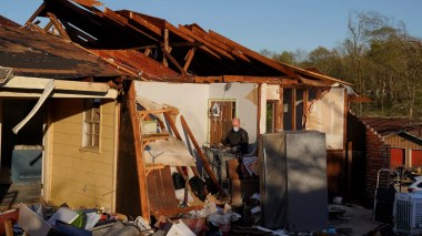 États-Unis: Au moins 22 morts dans des tornades et de violentes tempêtes