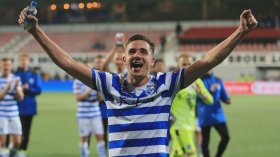 بِالفيديو: هدف أنيق لِهذا الدولي الجزائري في البطولة الهولندية