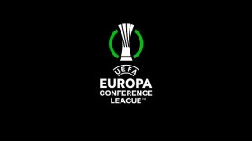 لاعب جزائري في نصف نهائي دوري المؤتمر الأوروبي