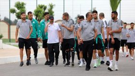 محاربو الصحراء بِزيّ أديداس حتى 2026