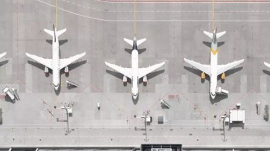 Grèves des contrôleurs aériens en France: Demande d’annuler 20% des vols dans trois aéroports jeudi