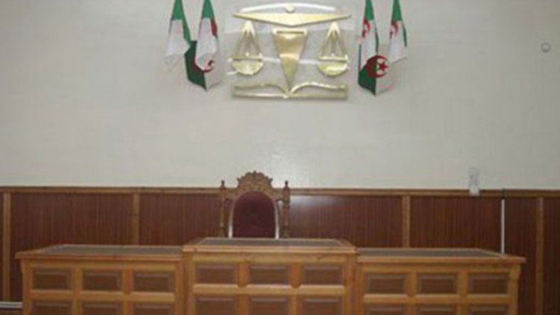 ملف عصابة بيع السكنات الوهمية أمام محكمة وهران